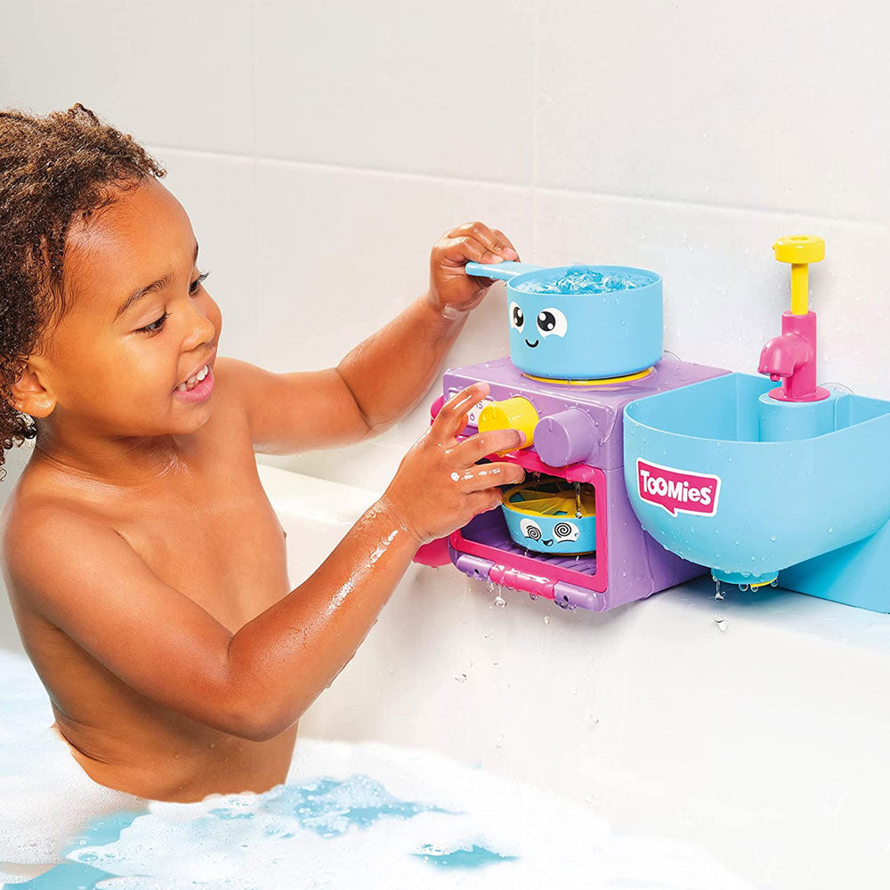 Tomy Bubble & Bake Bathtime Kitchen