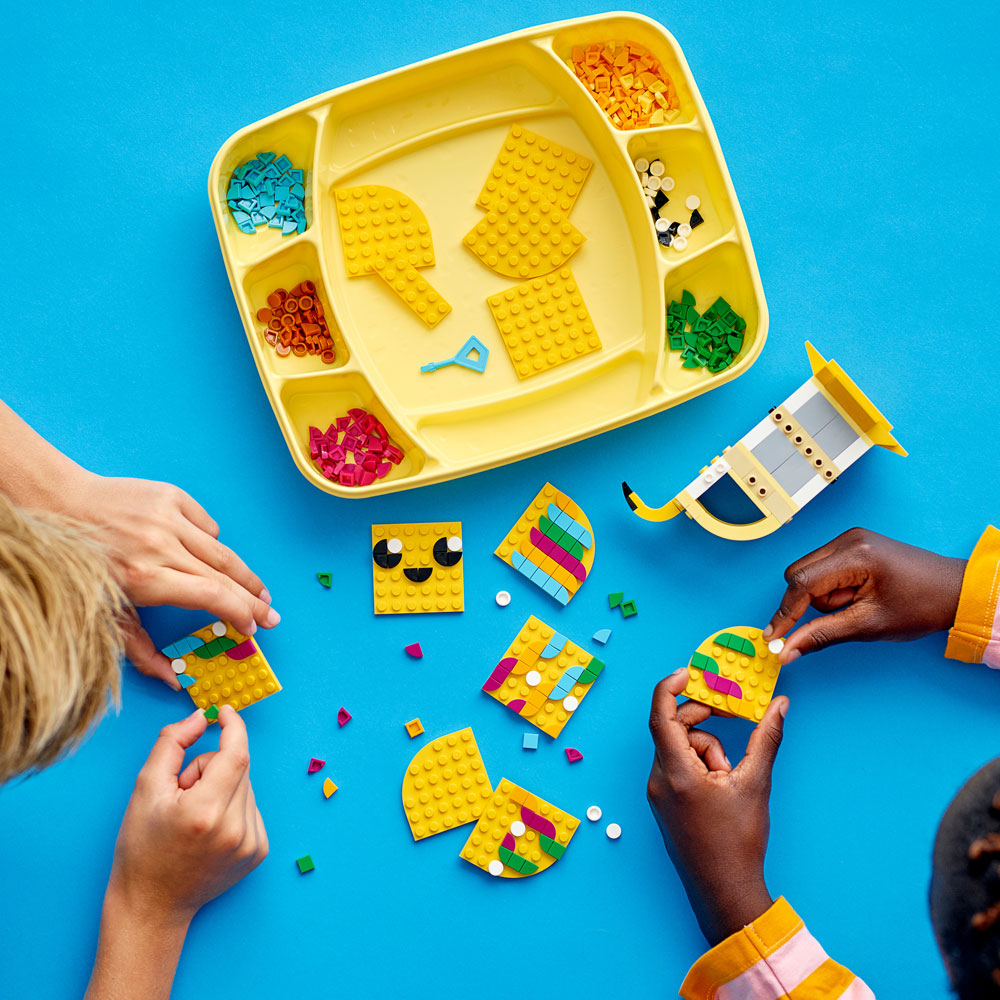 LEGO DOTS 41948 Cute Banana Pen Holder