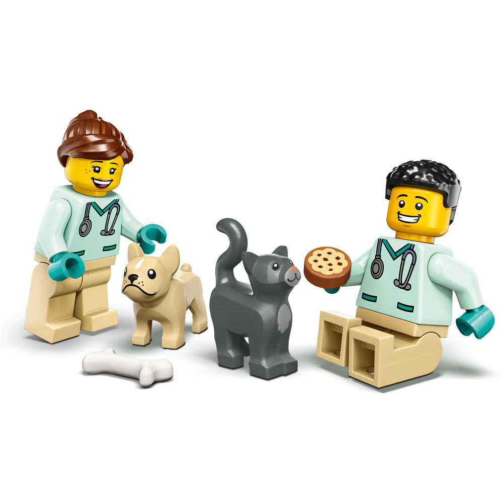 LEGO City 60382 Vet Van Rescue