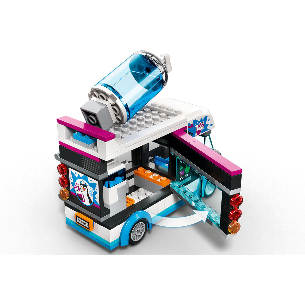 LEGO City 60384 Penguin Slushy Van