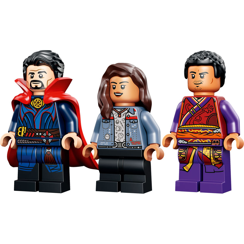 LEGO Marvel 76205 Gargantos Showdown + FREE Keychain