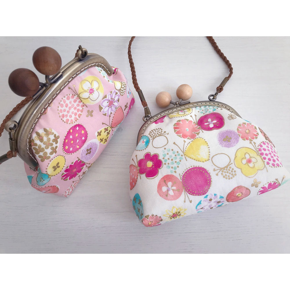 MinZ Studio Handmade Sakura Butterflies Frame Purse - White