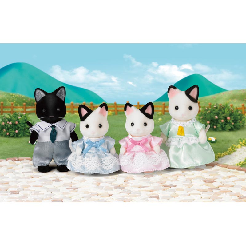 [DISCONTINUED] Sylvanian Families Tuxedo Cat Family