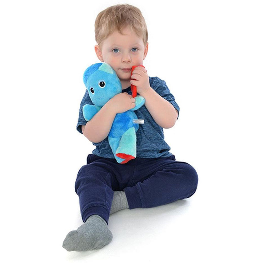 In the Night Garden Snuggly Singing Igglepiggle Plush Doll