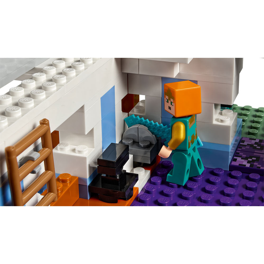 [DISCONTINUED] LEGO Minecraft 21186 The Ice Castle