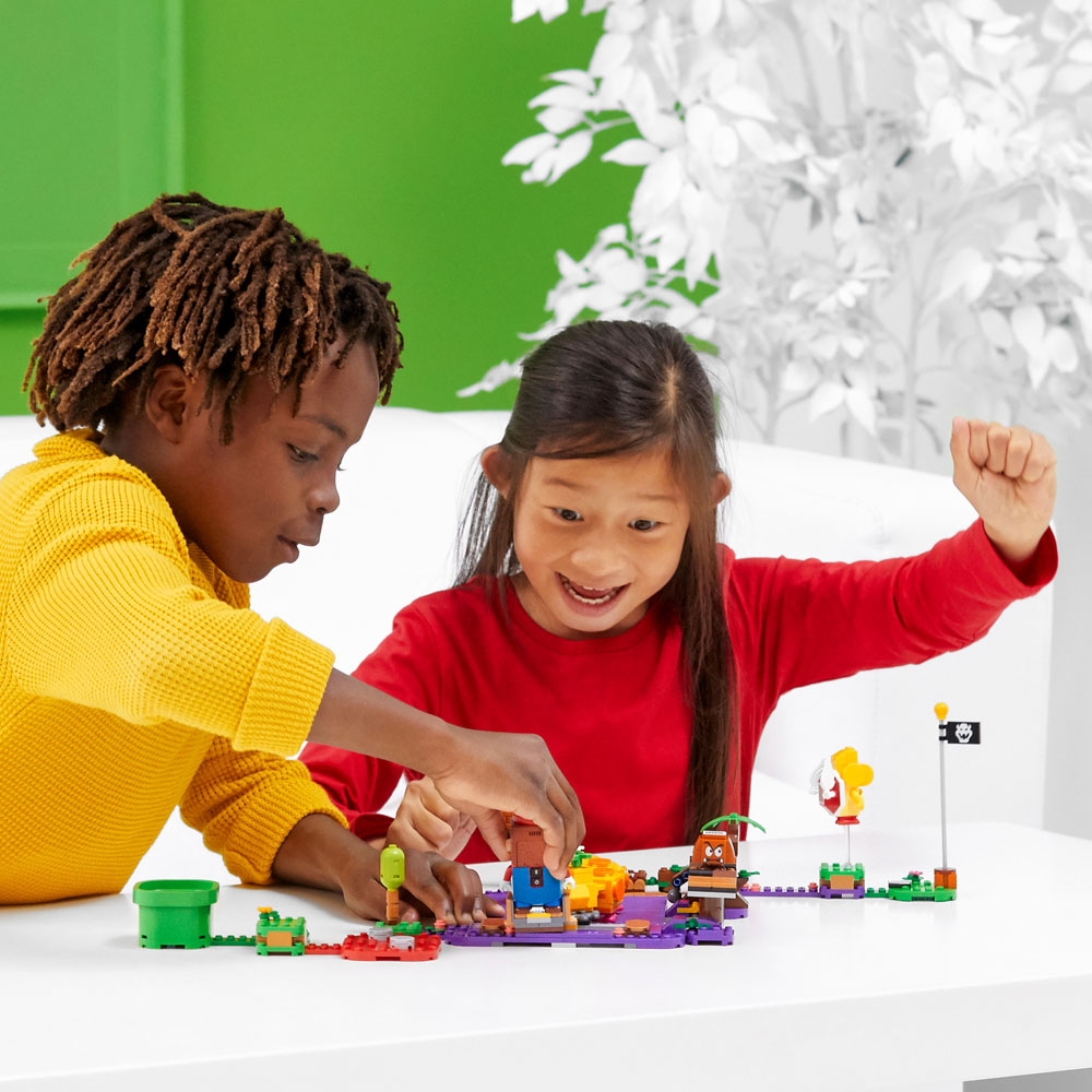 [DISCONTINUED] LEGO Super Mario 71383 Wiggler's Poison Swamp Expansion Set + FREE Keychain