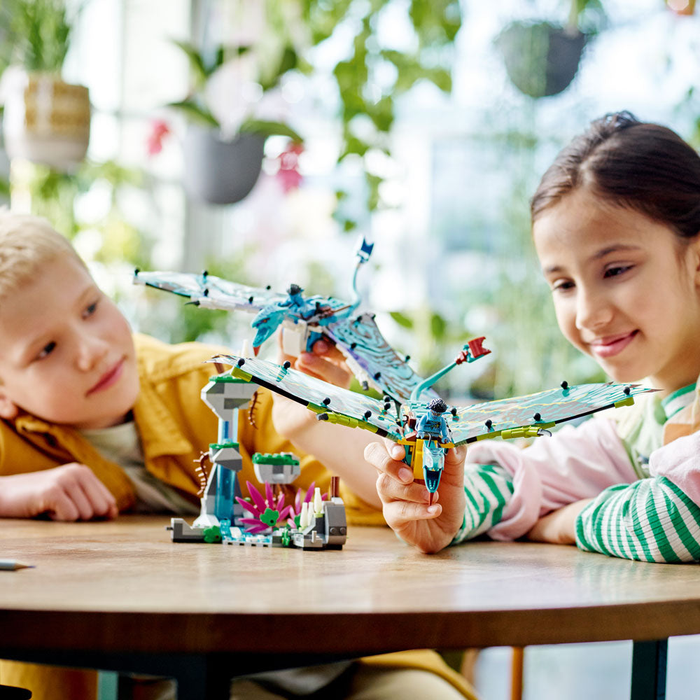 [DISCONTINUED] LEGO Avatar Value Pack: 75571 Neytiri & Thanator vs. AMP Suit Quaritch + 75572 Jake & Neytiri’s First Banshee Flight