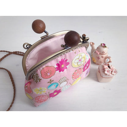 MinZ Studio Handmade Sakura Butterflies Frame Purse - Pink