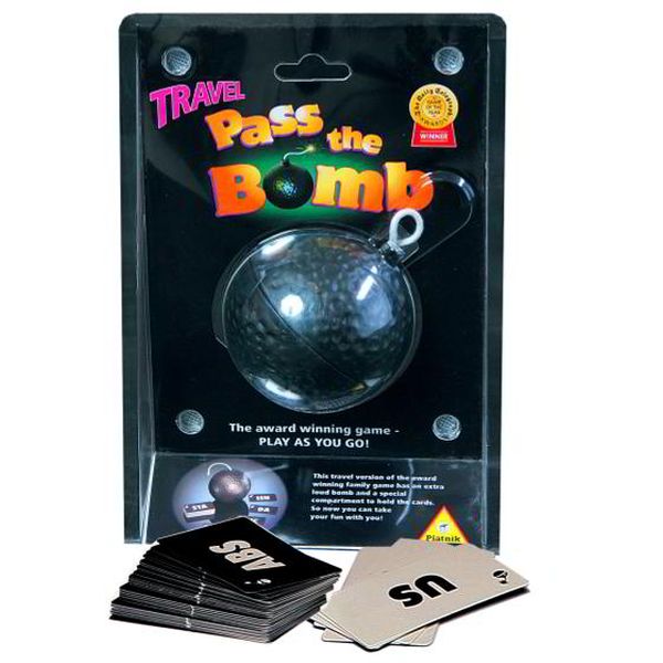 Piatnik Pass The Bomb Travel Edition Card Game