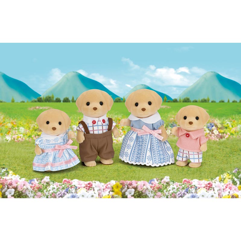 [DISCONTINUED] Sylvanian Families Family Value Pack - Yellow Labrador & Maple Cat